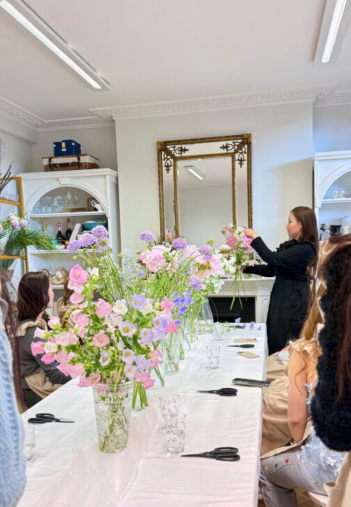 Hand-Tied Bouquet Workshop: French Elegance, Korean Sensibility