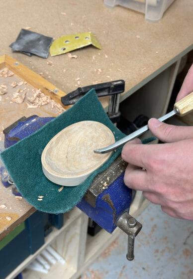 Hardwood Dish Woodcarving Class