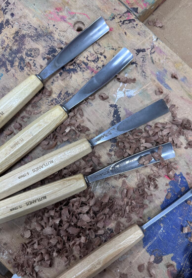 Hardwood Dish Woodcarving Class