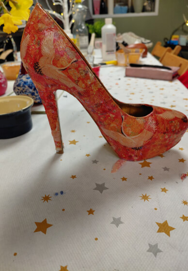 Heels and Bubbles Decoupage Workshop
