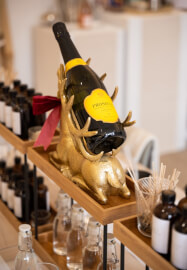 Hen Do Candle and Wax Melt Making Experience