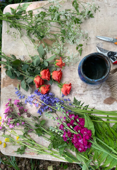 Hen-Do Flower Arranging Experience