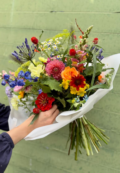 Hen-Do Flower Arranging Experience
