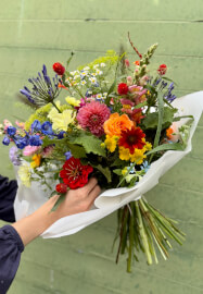 Hen-Do Flower Arranging Experience
