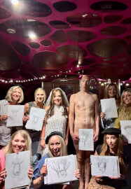 Hen Party Life Drawing Class in Manchester