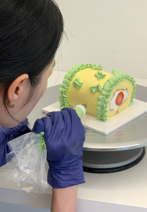Intro to Cake Decorating Class