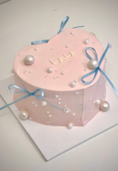 Intro to Cake Decorating Class
