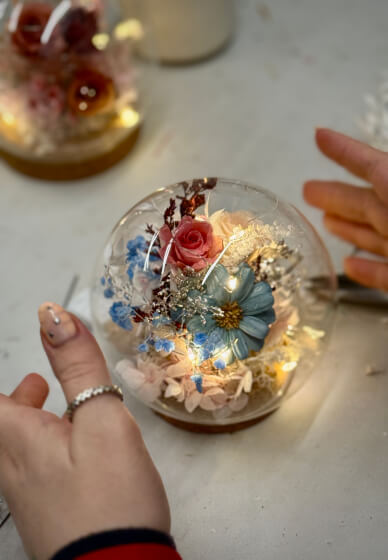 Japanese Floral Workshop with Drink and Dessert