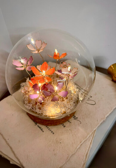Japanese-Style UV Resin Floral Crystal Light Ball Making Workshop