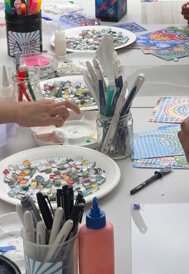 Kids Arts and Crafts Party