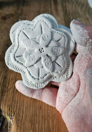 Kid's Clay Coral Art Party