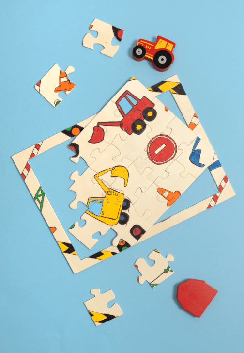 Kids Jigsaw Decorating Workshop