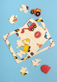 Kids Jigsaw Decorating Workshop