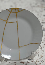 Kintsugi Healing Experience: The Art of Inner Transformation