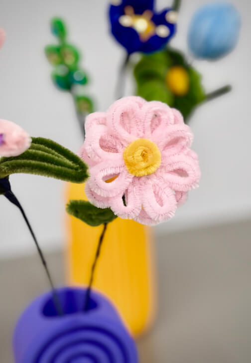 Korean-inspired Sparkling Chenille Flower Bouquet Workshop