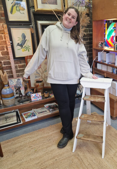 Learn to Upcycle: Furniture Painting Workshop