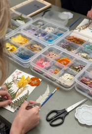 Leeds Exclusive - Crescent Moon Pressed Flower Art Workshop