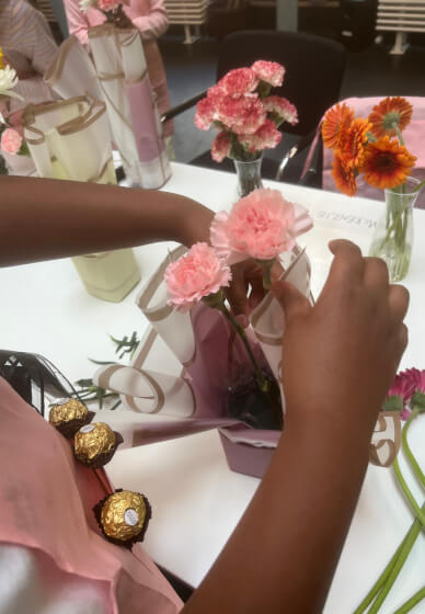 Little Bloom Studio - Creative Floral Workshop for Kids