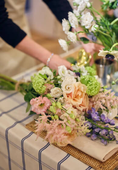 Luxury Fresh Flower Arranging Workshop