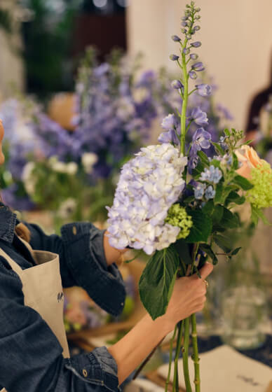 Luxury Fresh Flower Arranging Workshop