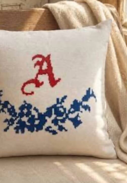 Make a Cushion Using a Sewing Machine and Decorate Workshop Barnet
