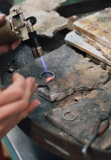 Make a Pair of Silver Hoops Class