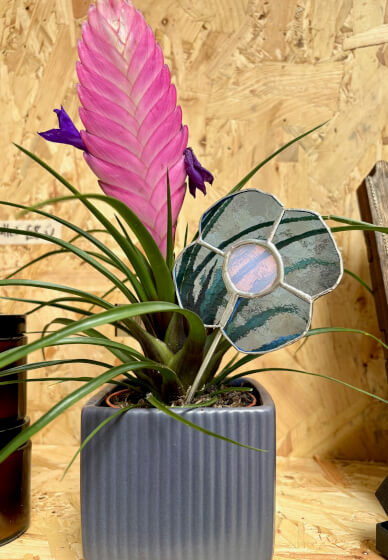 Make a Plant Stake - Stained Glass Workshop