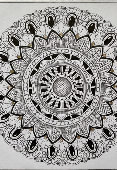 Butterfly Mandala art drawing easy . Follow @la_craftsvilla . . . .  #artistsoninstagram #mandalaart #mandalaart #mandaladrawing #mandal... |  Instagram