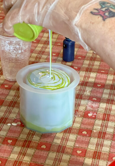 Marbled Plant Pot Making Workshop