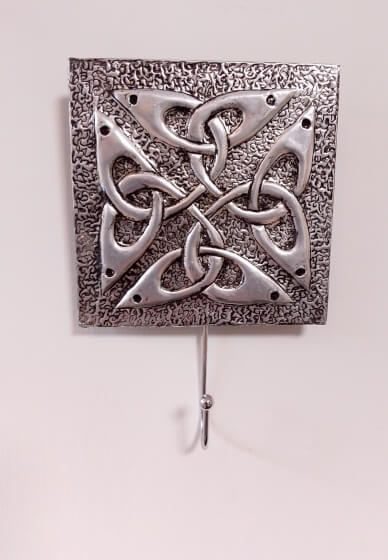 Metal Embossed Key / Dog Lead Hanger Workshop