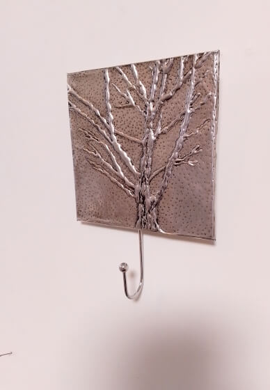 Metal Embossed Key / Dog Lead Hanger Workshop