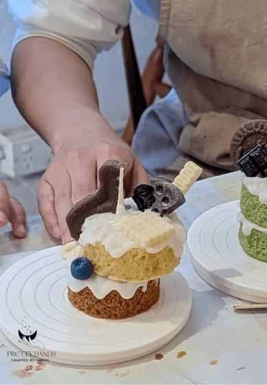 Mobile Hen Do Candle Making Workshop