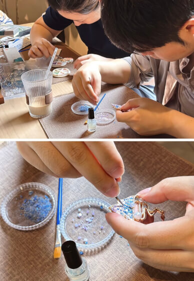 Mother-of-Pearl Brooch Workshop