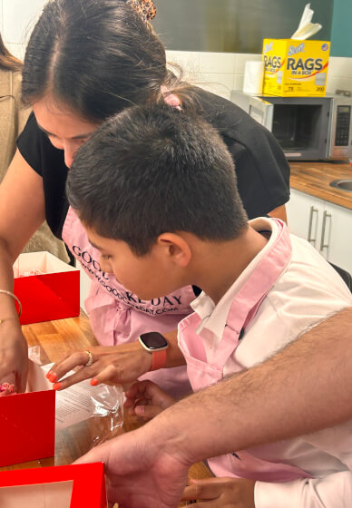Mother's Day Cupcake Decorating Experience