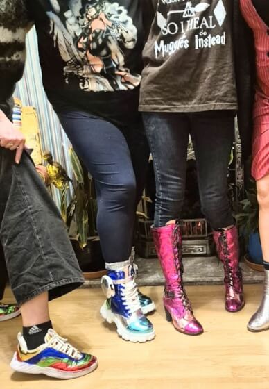 Multicolour Gilding Workshop: Shiny Boots