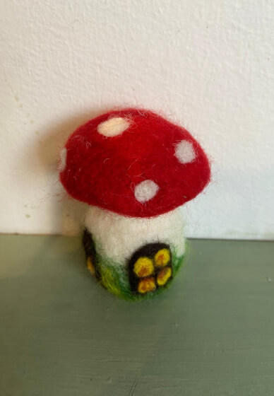 Needle Felted Plants Workshop