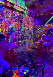 Neon Splash Art Experience