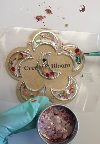 Pink Moon Necklaces Resin Jewellery Kit