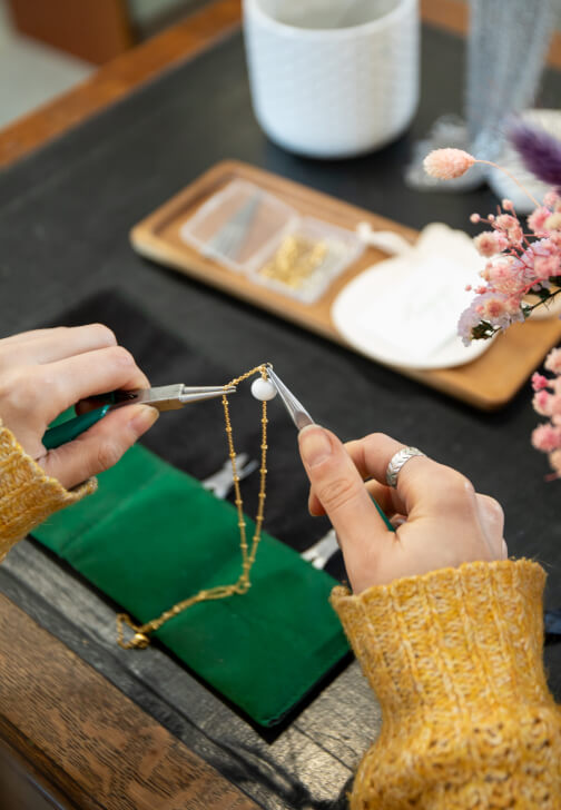 Pop Up Glass Jewellery Making Workshop