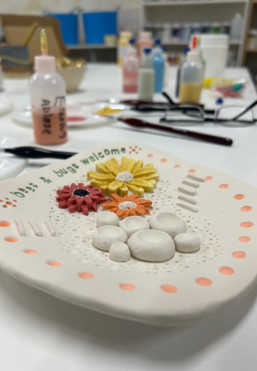 Pottery Bee Feeder Workshop