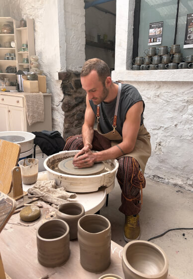 Pottery Wheel Throwing Taster Workshop