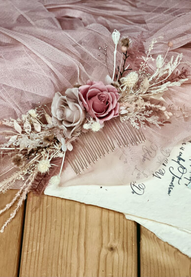 Preserved Flower Hair Comb Making Workshop