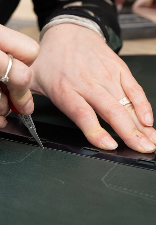 Professional Leather Craft Class: Leather Machine Sewing