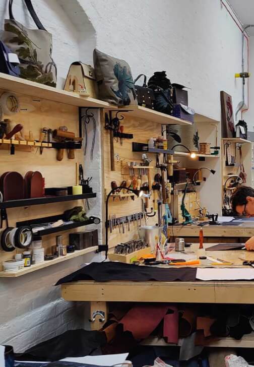 Professional Leather Craft Class: Leather, Techniques, Tools