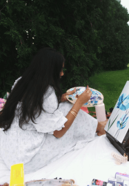 Prosecco and Paint in Hyde Park: Outdoor Painting Experience