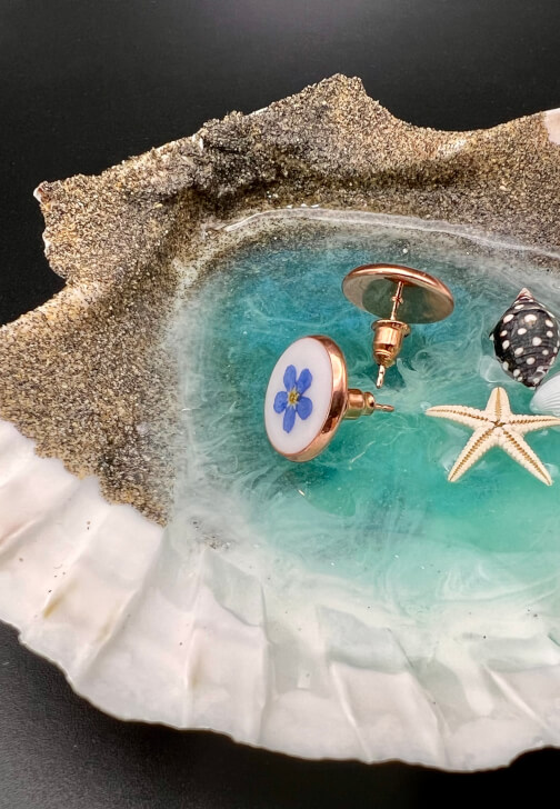 Resin Ocean Shell Art Class
