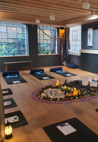Rise and Release: Blue Moon Cacao Ceremony and Soundbath Experience