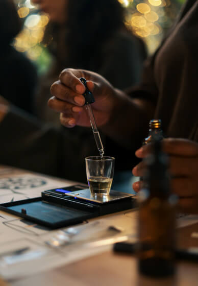 Scented Candle Making Class with Prosecco in Shoreditch