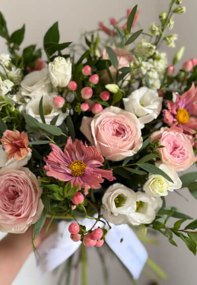 Seasonal Flower Bouquet Workshop
