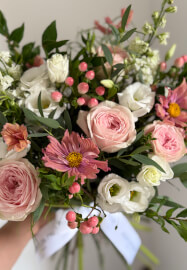 Seasonal Flower Bouquet Workshop